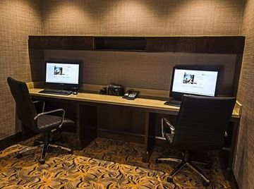 Hampton Inn Ottawa Airport Ontario Exterior photo